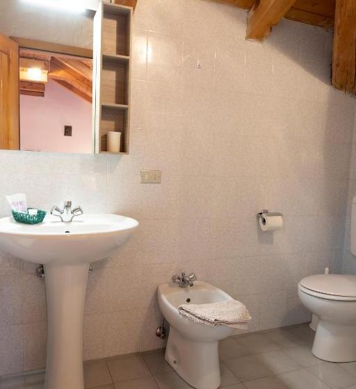 فندق Agritur Iellici