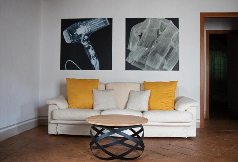 فندق Agriturismo Podere San Biagio