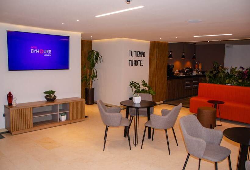 בית מלון כפרי Byhours Las Américas