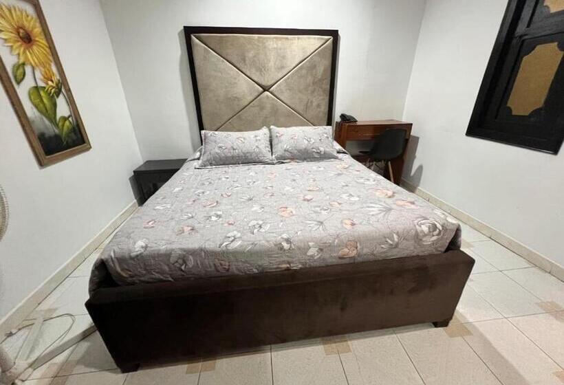 فندق Casona Real Santa Rosa