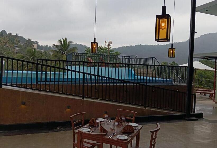 فندق Ceylon Ayu Resort Kandy