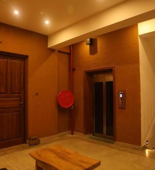 فندق Ceylon Ayu Resort Kandy