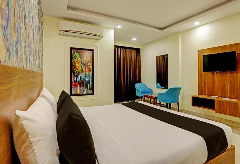 فندق Jps Palm Inn