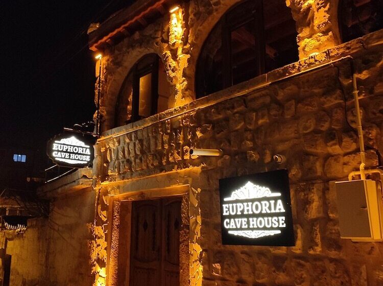 בית מלון כפרי Euphoria Cave House