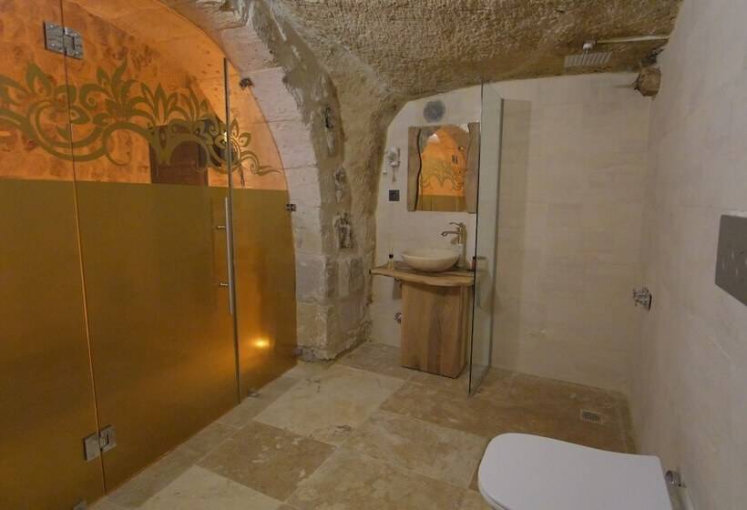 בית מלון כפרי Euphoria Cave House