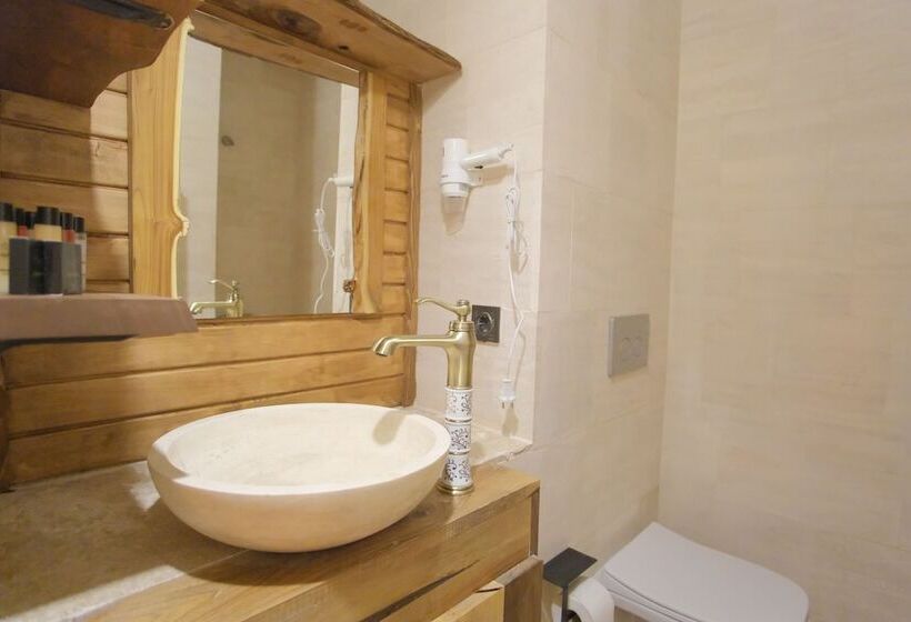 בית מלון כפרי Euphoria Cave House