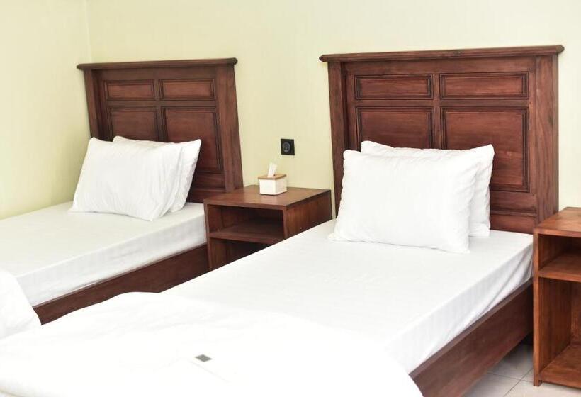 בית מלון כפרי Kaliningrad Cottage