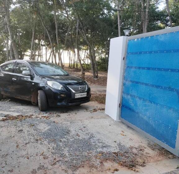 Отель Marari Ocean Breeze Beach Front Villas