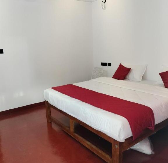 Отель Marari Ocean Breeze Beach Front Villas