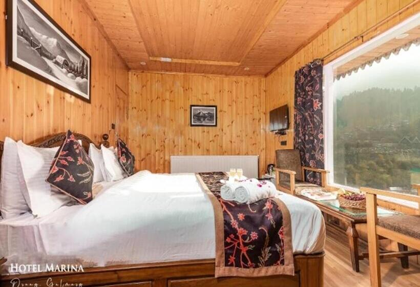 ホテル Marina Gulmarg