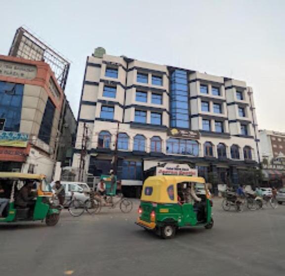 ホテル Mera Mann,lucknow