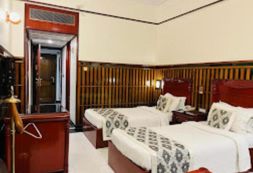 ホテル Mera Mann,lucknow