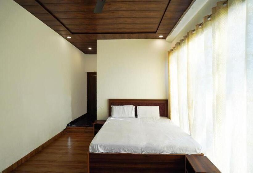 ホテル Oyo 82038 R G Farm House