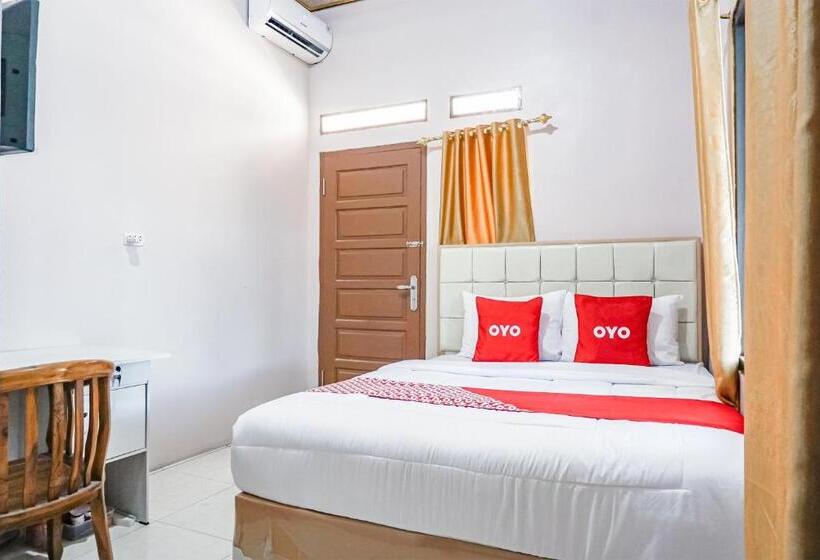 בית מלון כפרי Bans Kostel Lampung Mitra Reddoorz