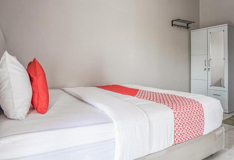 בית מלון כפרי Bans Kostel Lampung Mitra Reddoorz