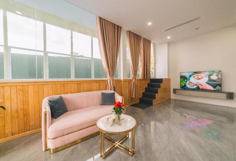 هتل Quy Tai Premium