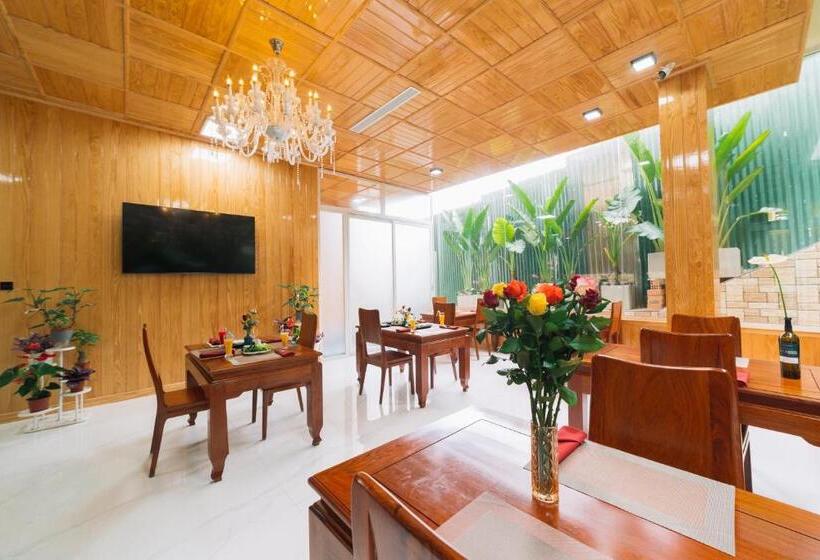 هتل Quy Tai Premium