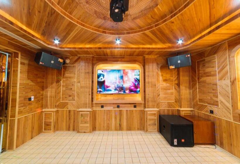 هتل Quy Tai Premium