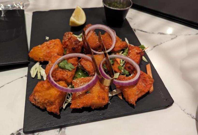 בית מלון כפרי Rays Inn And Pegs Family Restaurant