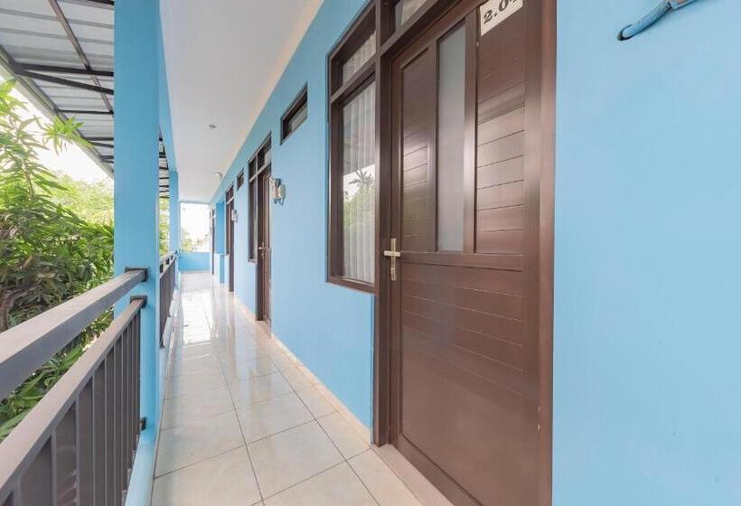 酒店 Reddoorz Syariah Near Alun Alun Palimanan