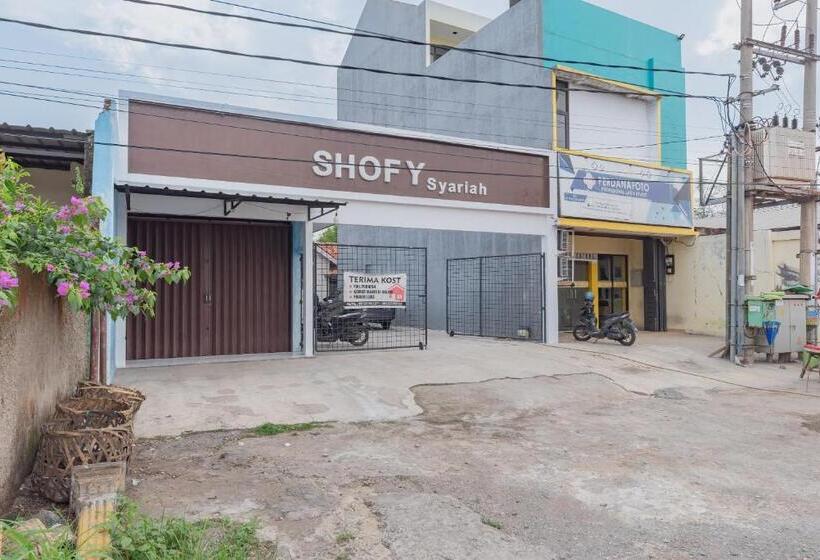 酒店 Reddoorz Syariah Near Alun Alun Palimanan