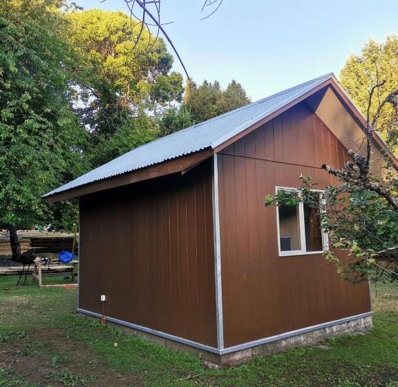 Отель Refugio Kiñeco