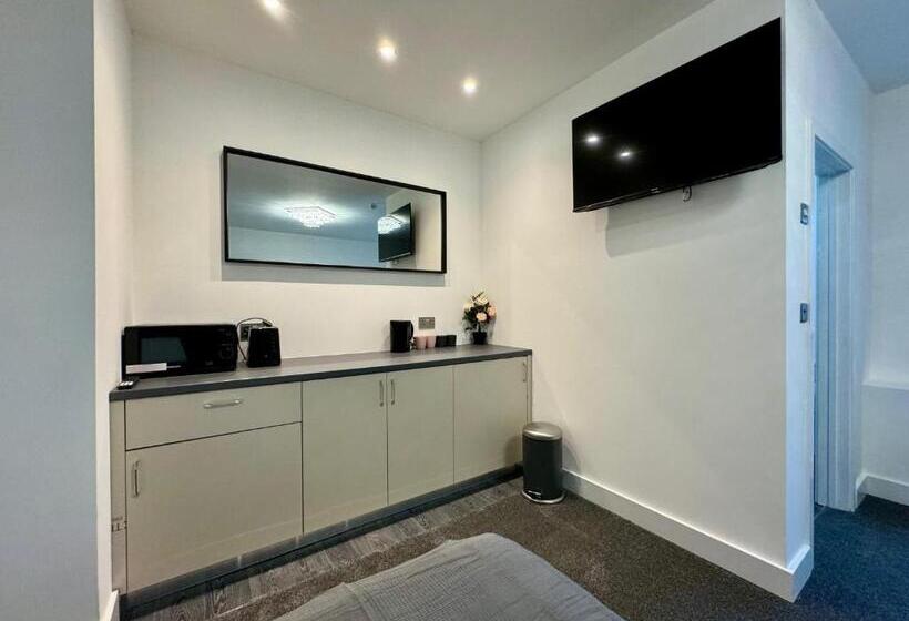 فندق Seafarers Stays