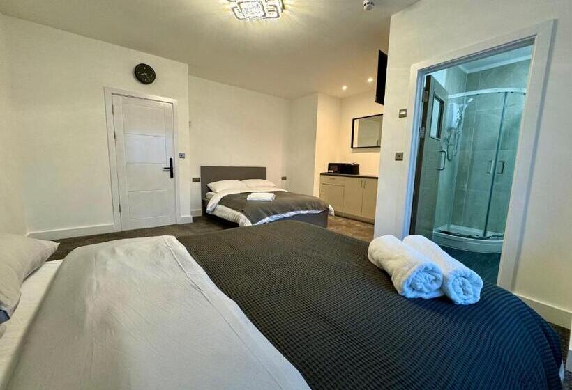 فندق Seafarers Stays