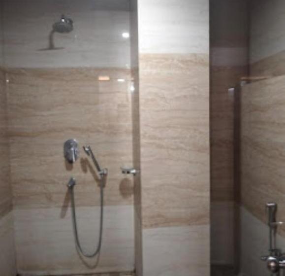 ホテル Shiv Kashi,sultanpur