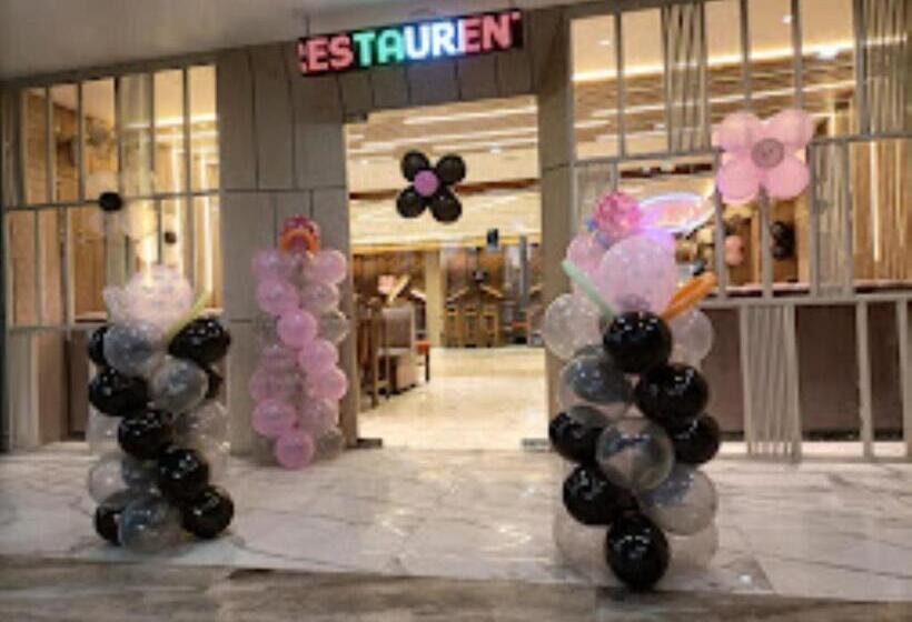 ホテル Shiv Kashi,sultanpur