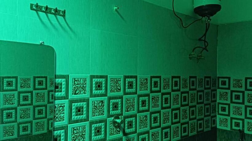 Отель Shri Ram Mandir Seva