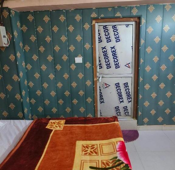 Отель Shri Ram Mandir Seva