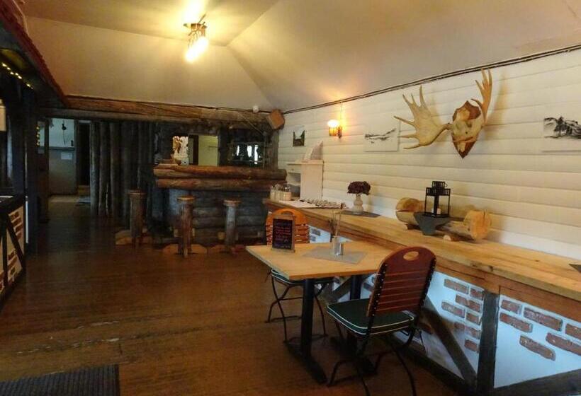 בית מלון כפרי Skogen Lodge