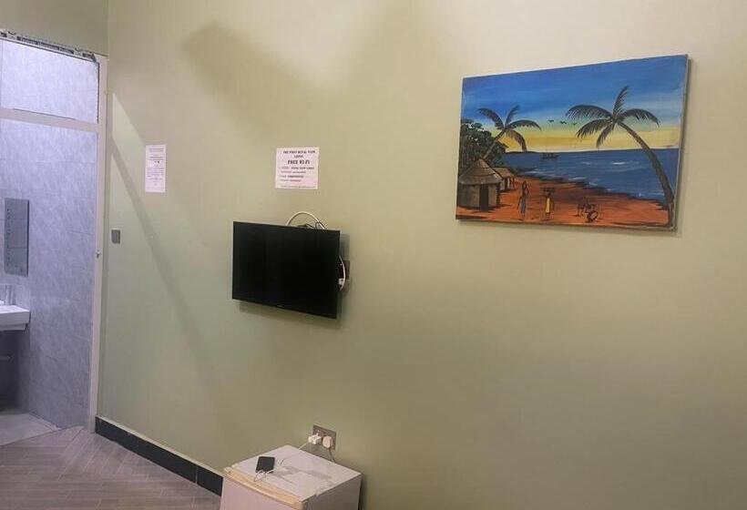 فندق The First Royal Tour Lodge