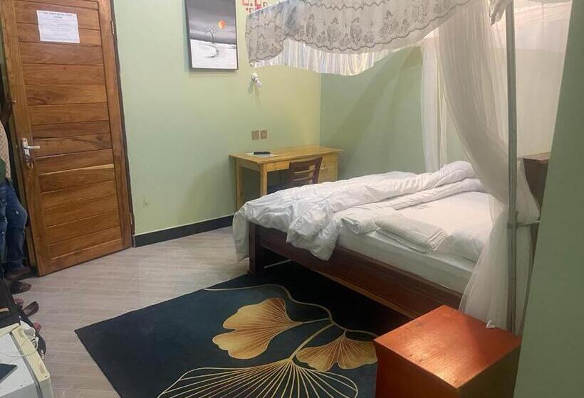 ホテル The First Royal Tour Lodge