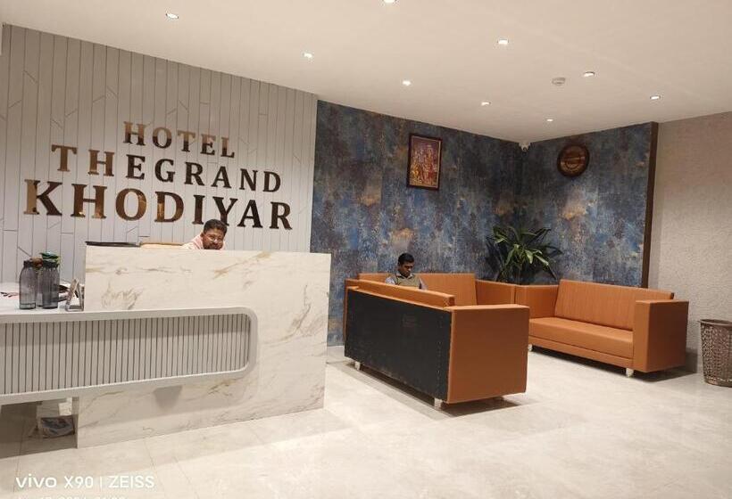 فندق The Grand Khodiyar