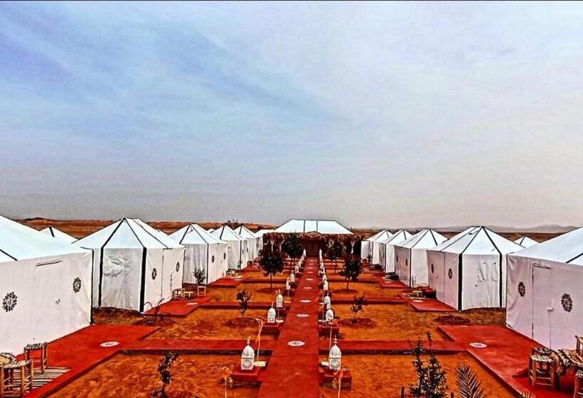 هتل Sahara Trips Camp
