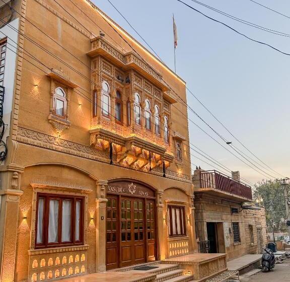 בית מלון כפרי Vasudev Niwas