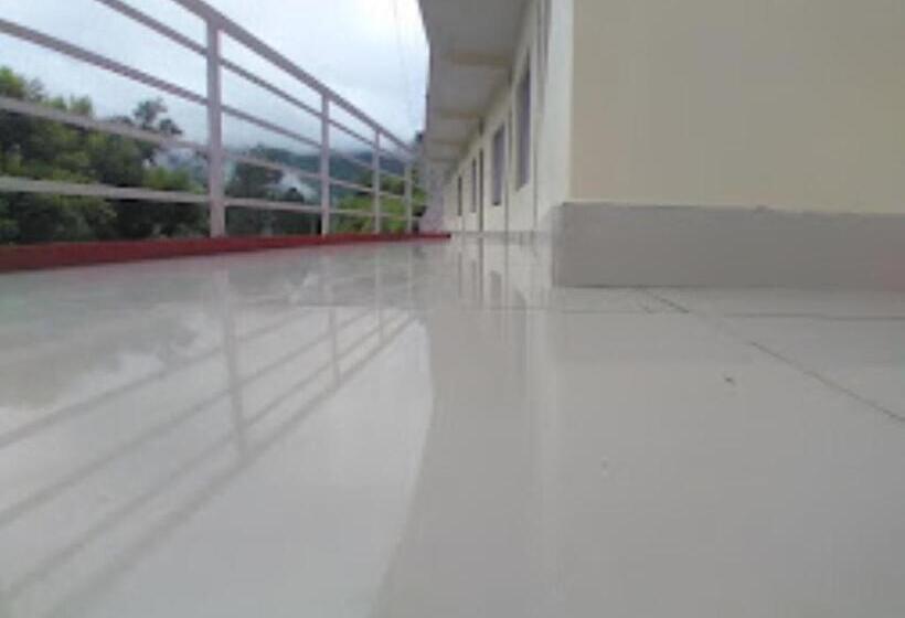 בית מלון כפרי Vikram Palace Sapeta