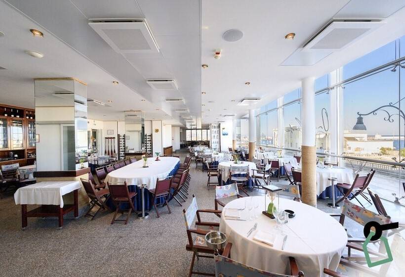 Отель Hotiday Room Collection Gallipoli Porto