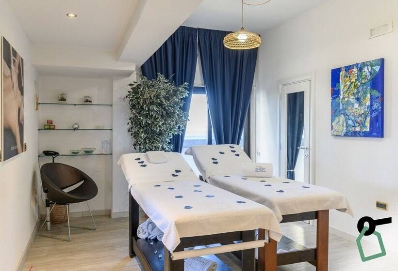 Отель Hotiday Room Collection Gallipoli Porto