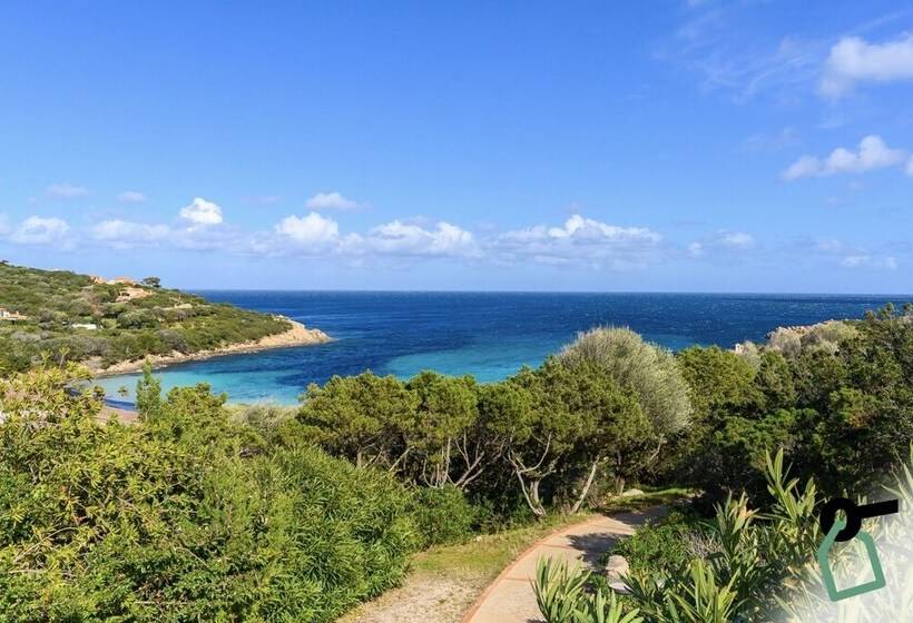 בית מלון כפרי Hotiday Room Collection   Porto Cervo