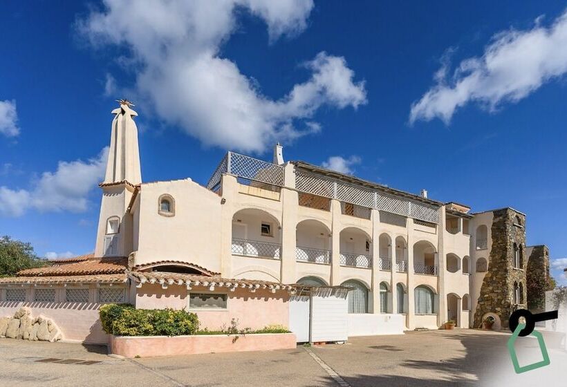 בית מלון כפרי Hotiday Room Collection   Porto Cervo