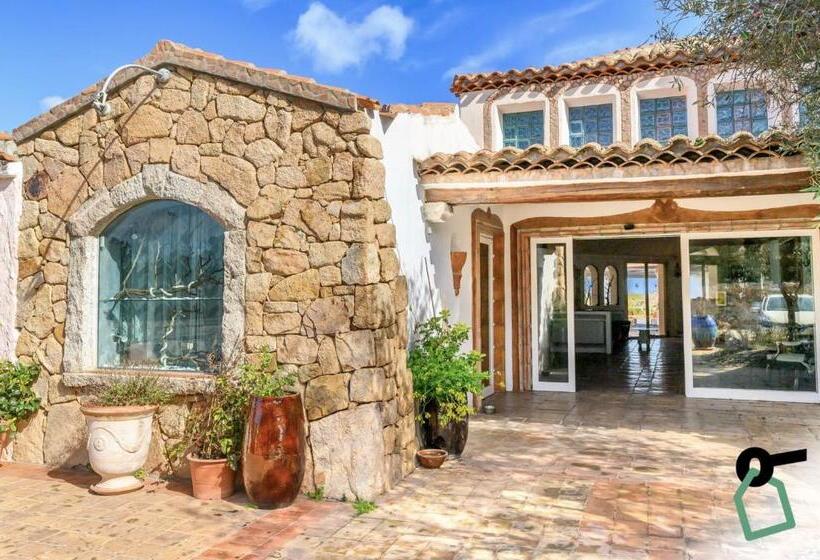 בית מלון כפרי Hotiday Room Collection   Porto Cervo