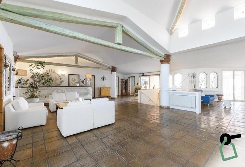 בית מלון כפרי Hotiday Room Collection   Porto Cervo