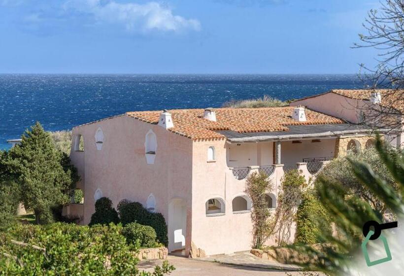 בית מלון כפרי Hotiday Room Collection   Porto Cervo