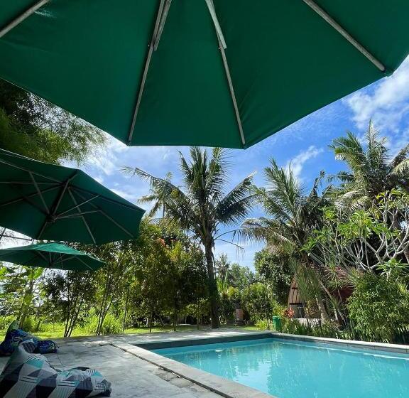 Pedidi Penida Hostel