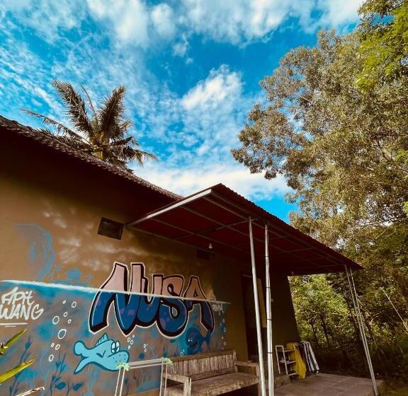 Pedidi Penida Hostel