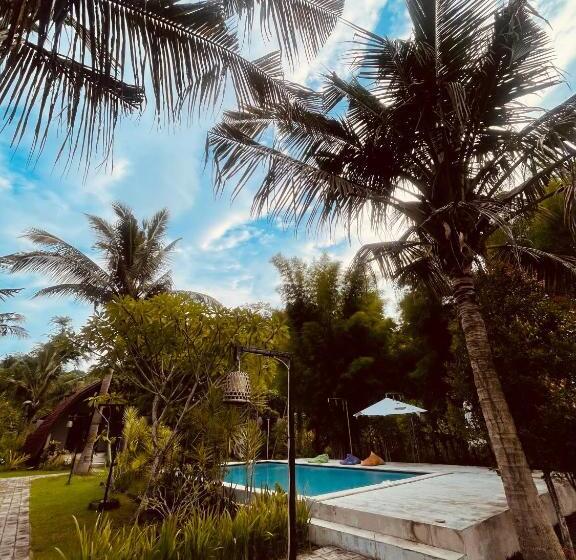 Pedidi Penida Hostel