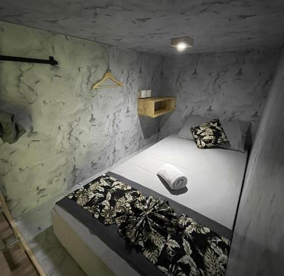 Pedidi Penida Hostel